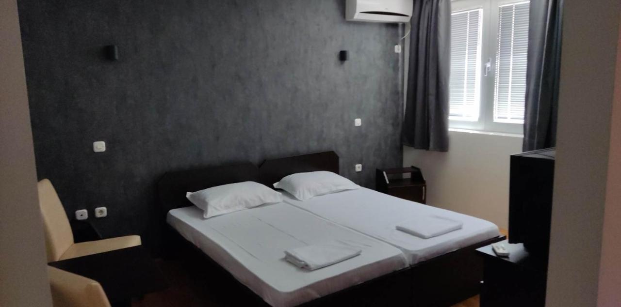 Apartments Philip II オフリド エクステリア 写真