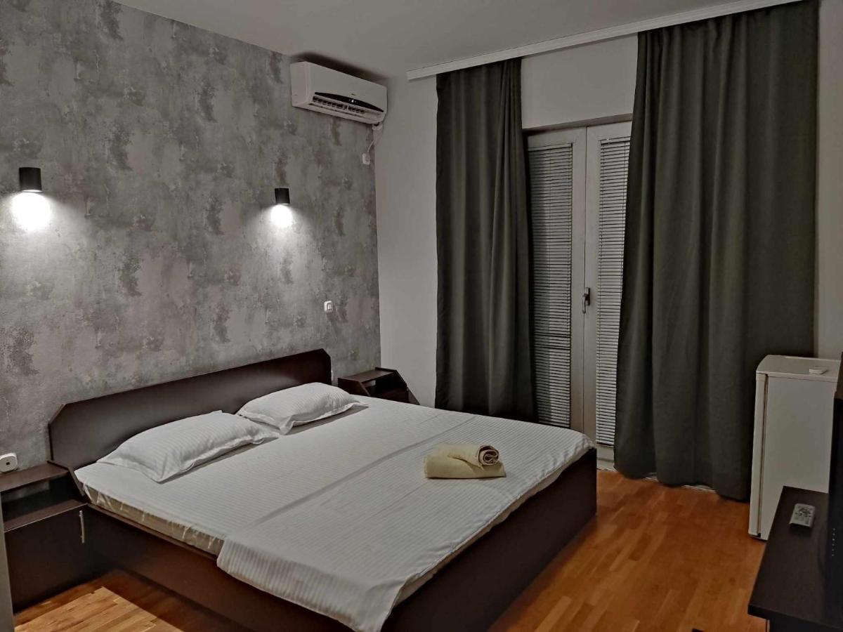 Apartments Philip II オフリド エクステリア 写真