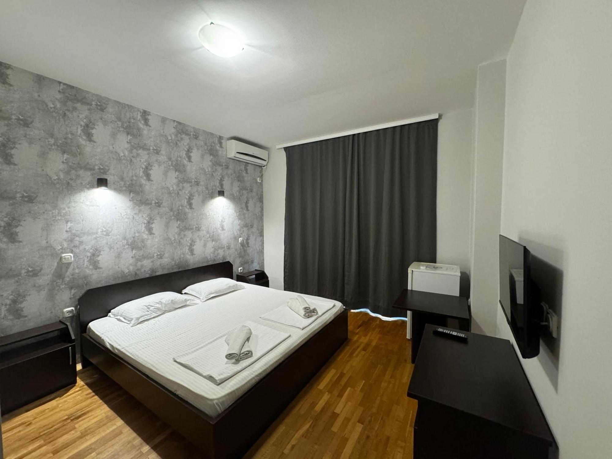 Apartments Philip II オフリド エクステリア 写真