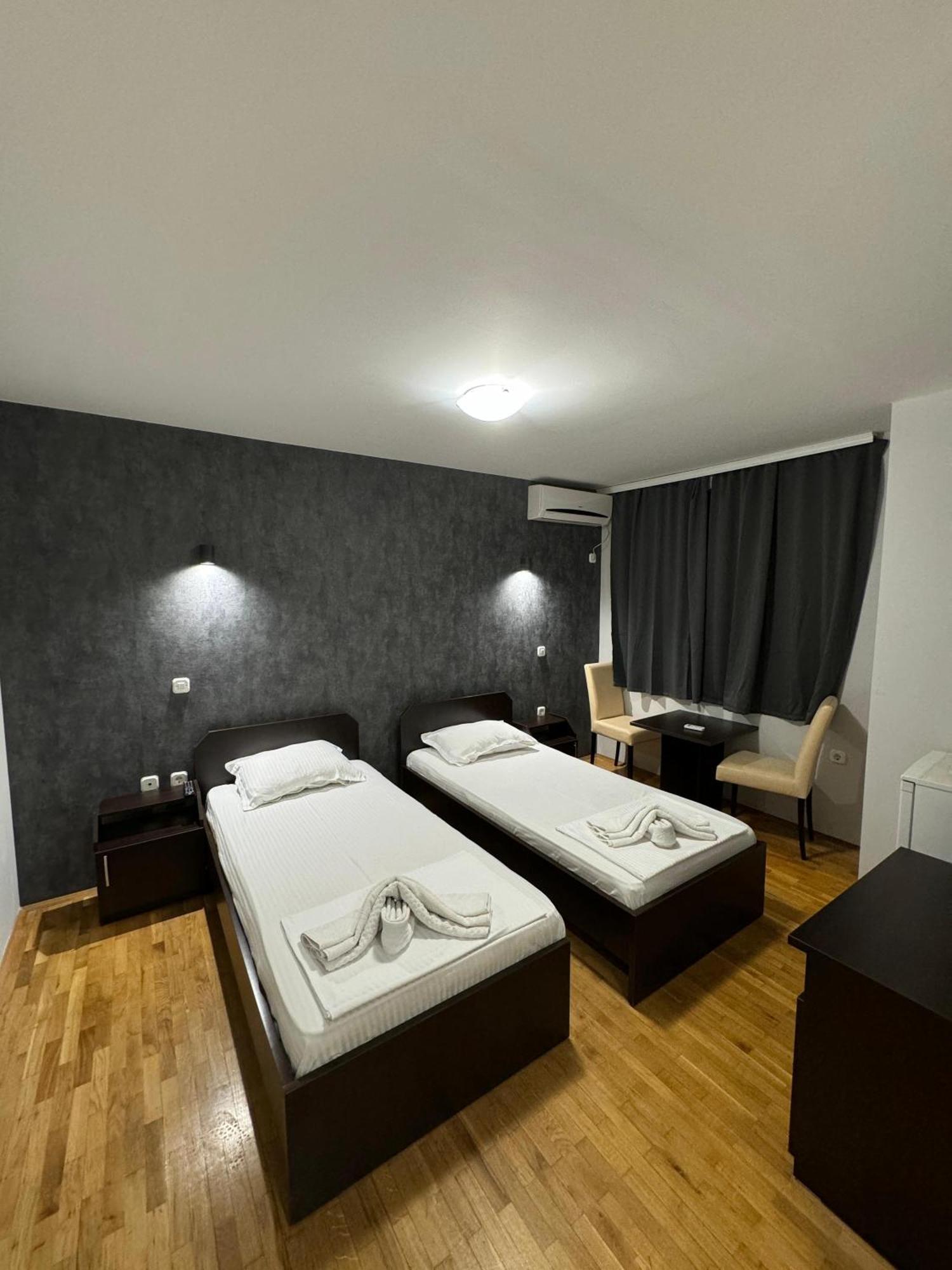 Apartments Philip II オフリド エクステリア 写真